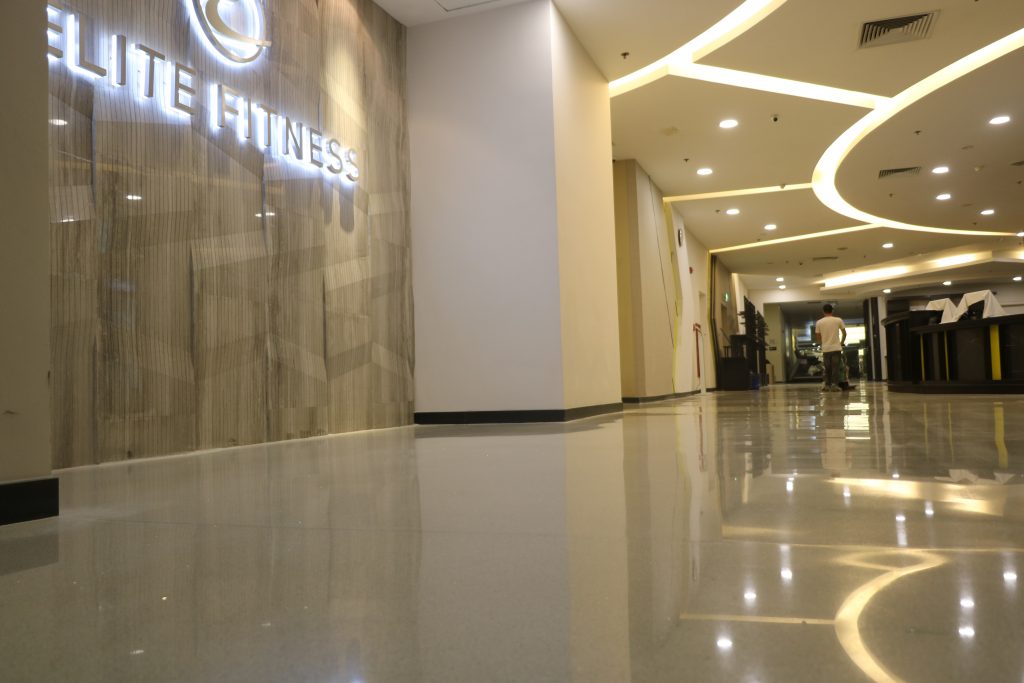 Thi công sàn Terrazzo tại Elite Fitness IPH – Hà Nội