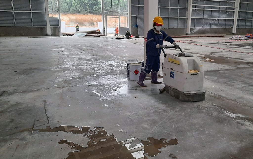 Dịch vụ xử lý bề mặt sàn bê tông chuyên nghiệp tại Hà Nội